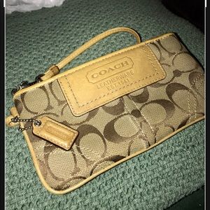 Coach Wristlet Monogram-lightly used